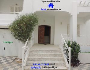 للبيع بالقيروان الصحبي 2 منزل ستيل أمريكي مع طابق سفلي المساحة الأرضية 400 م م و بها شهادة ملكية -0526